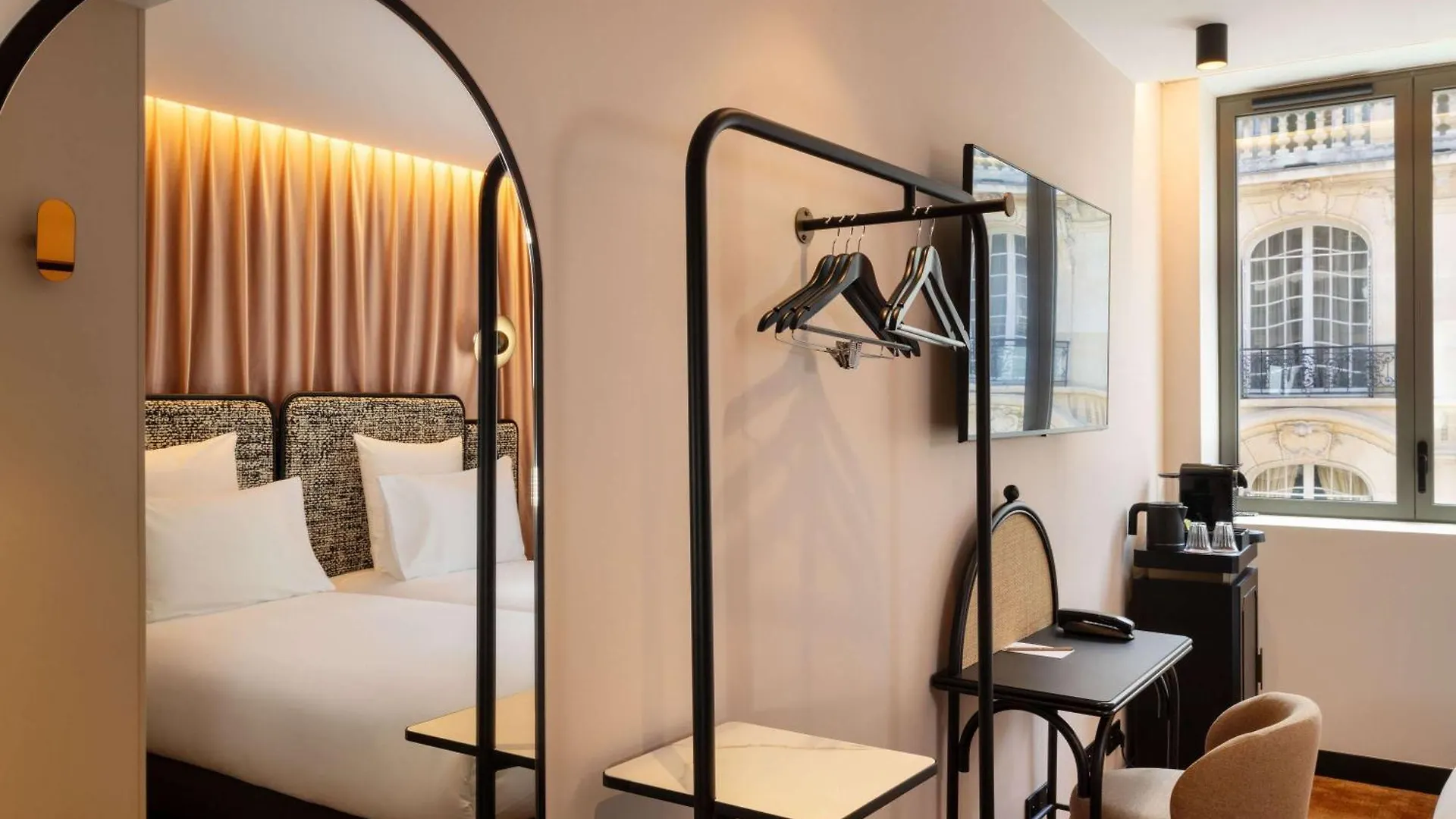 Hotel Maison Hamelin Paris - Handwritten Collection