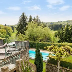 La Tomette, The Originals Relais Hotel Vitrac (Cantal)
